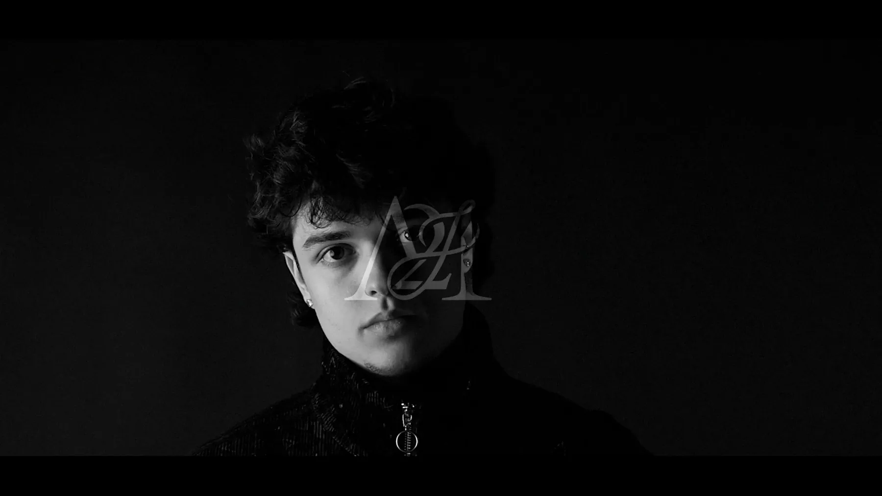 Alex Javier en el videoclip Volverte a ver